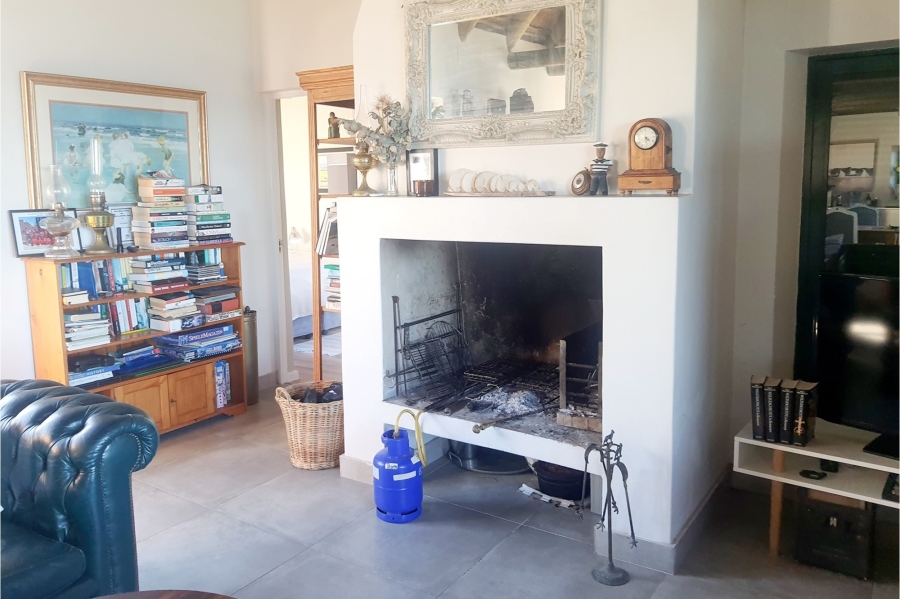 3 Bedroom Property for Sale in Fynbosstrand Western Cape